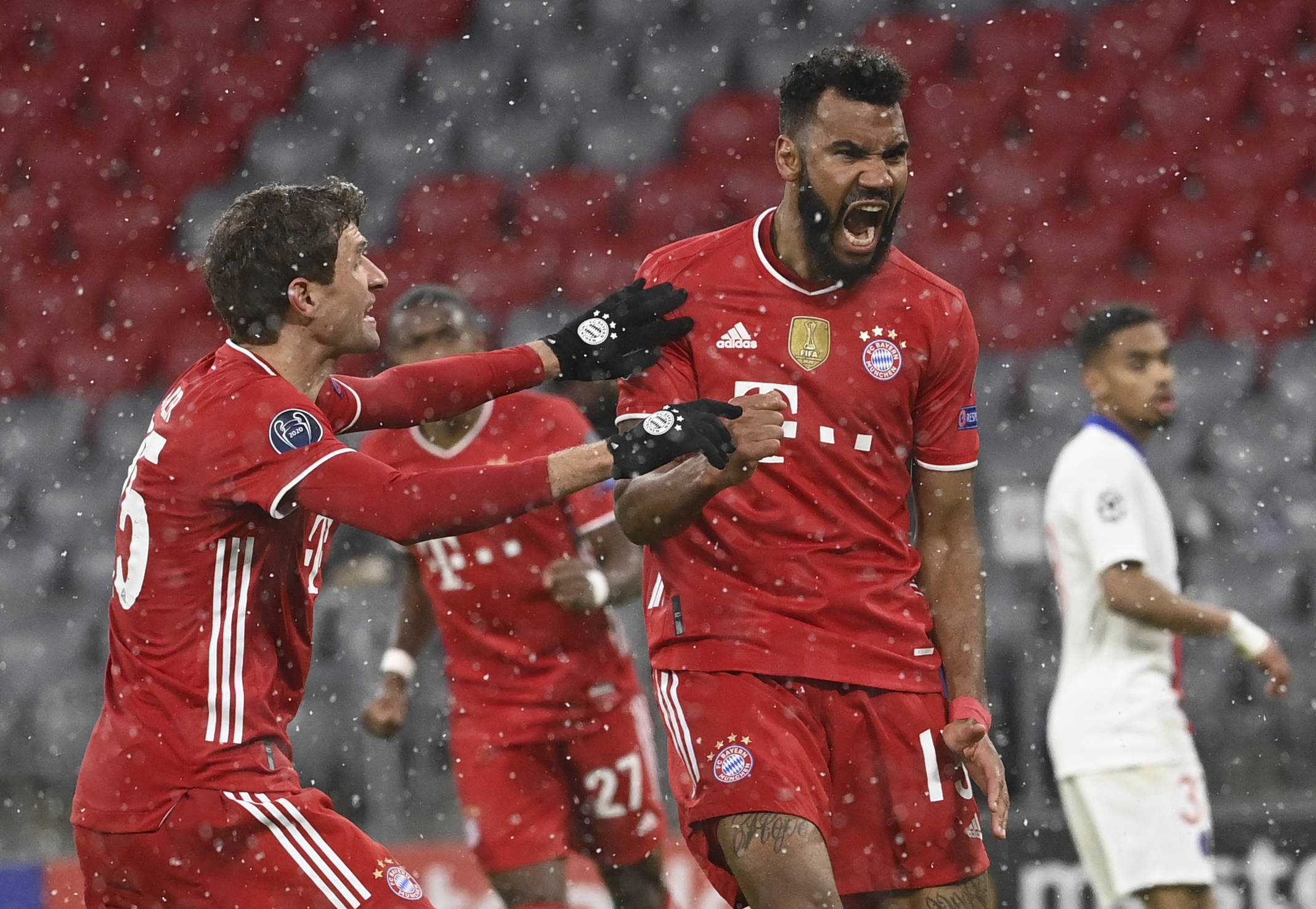 话题｜萨拉赫无缘欧冠名单 离开利物浦倒计时？