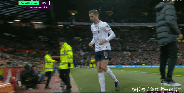 扣爽了！洛夫顿半场4中3得到9分4篮板3助攻