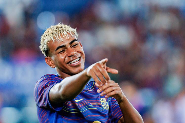 官方：吉达国民与土耳其国脚德米拉尔续约至2029年