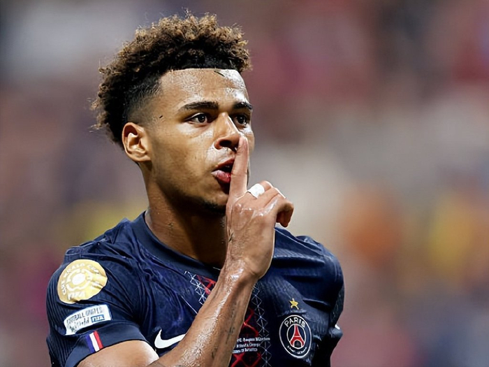 2025年“张孔杯”全国举重冠军赛在遵义圆满落幕