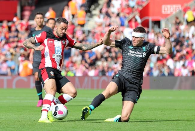 马卡解析亚马尔新庆祝动作：致敬足球游戏角色必杀技（马卡解读亚马尔全新庆祝方式：向足球游戏角色的必杀招式致敬）