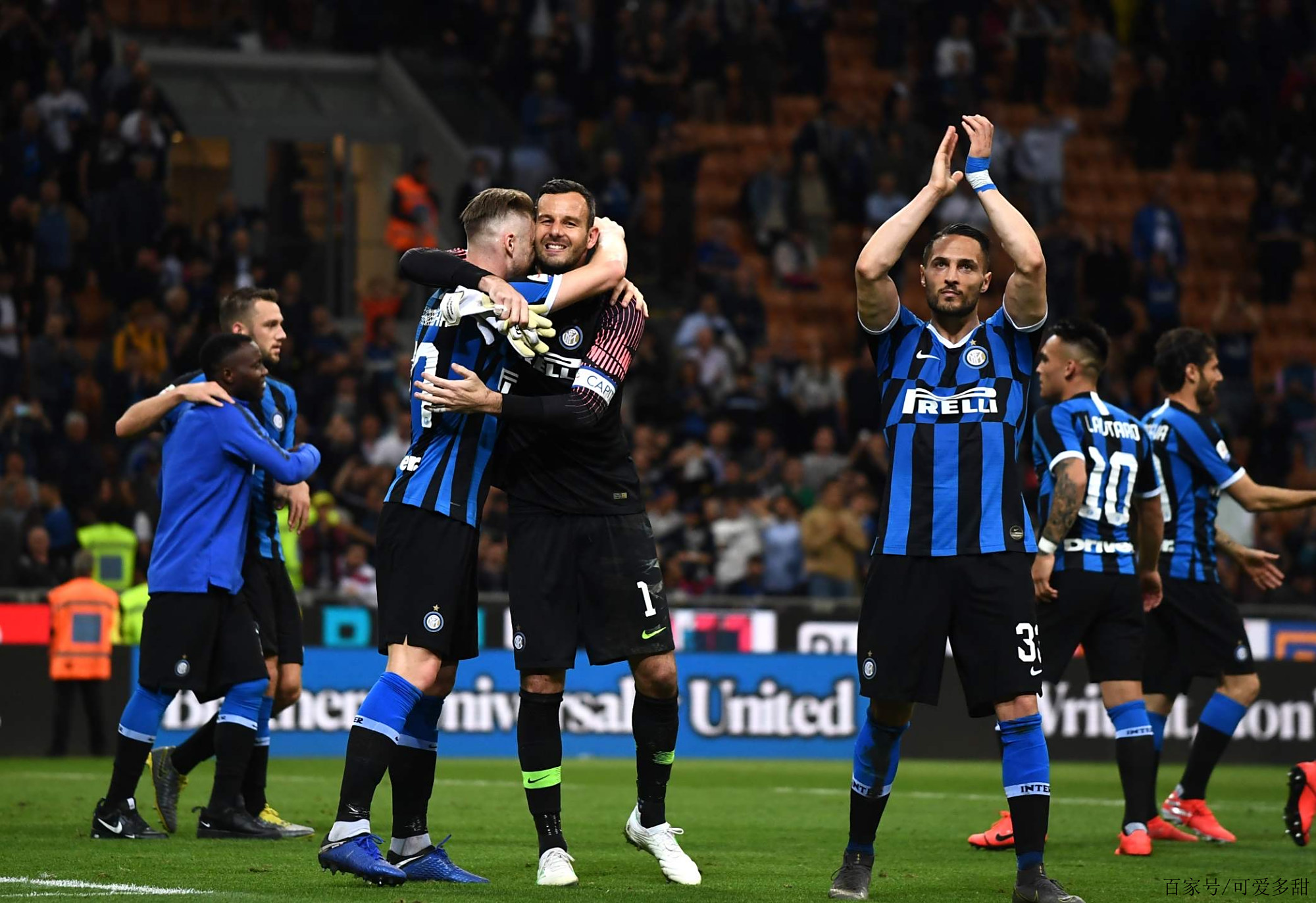 “我爱足球”燃动许昌（“我爱足球”点燃许昌激情）