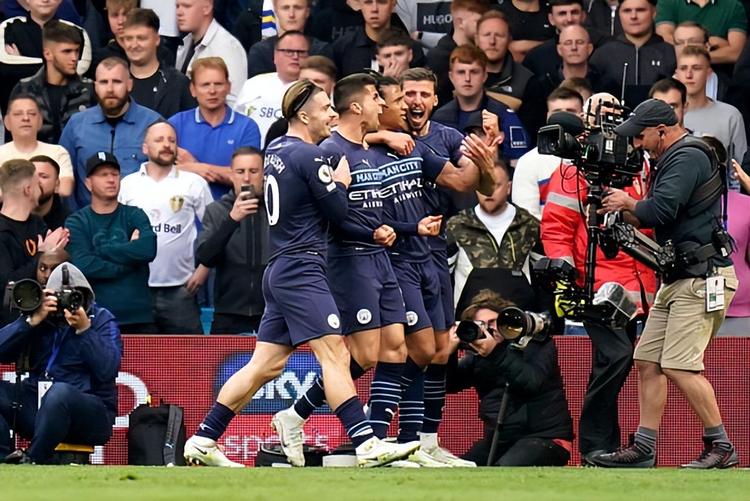 董方卓：孙兴慜是历史上最好的五大联赛亚洲球员