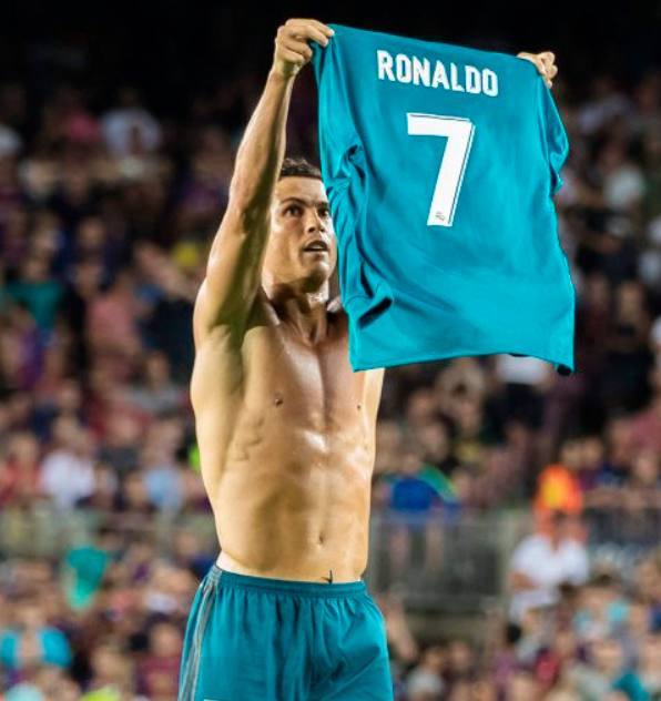 成都混团中国香港队VS日本队，全场高喊香港队加油#国乒