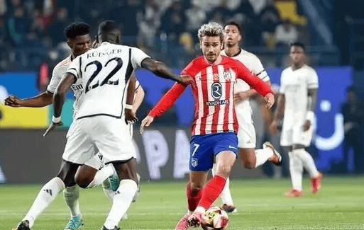 1-1！曼联又栽了：阿莫林打倒数第3连换4防守球员 5轮1胜跌至第8